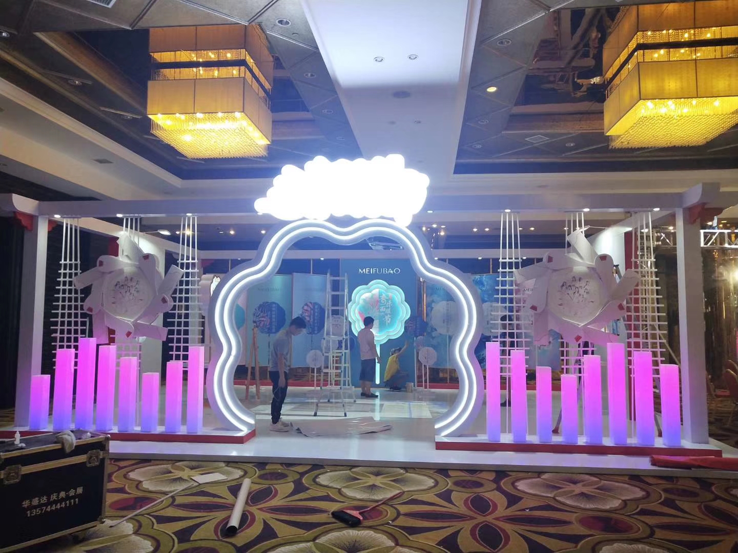 廣州企業(yè)展廳設(shè)計裝修美陳-音樂面膜節(jié)